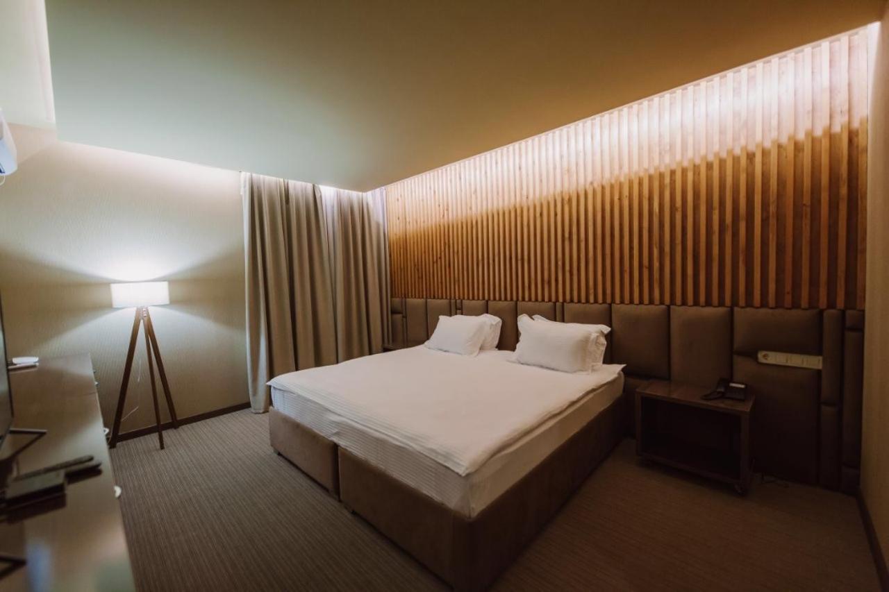 Barhat Hotel & Spa Taraz Dış mekan fotoğraf