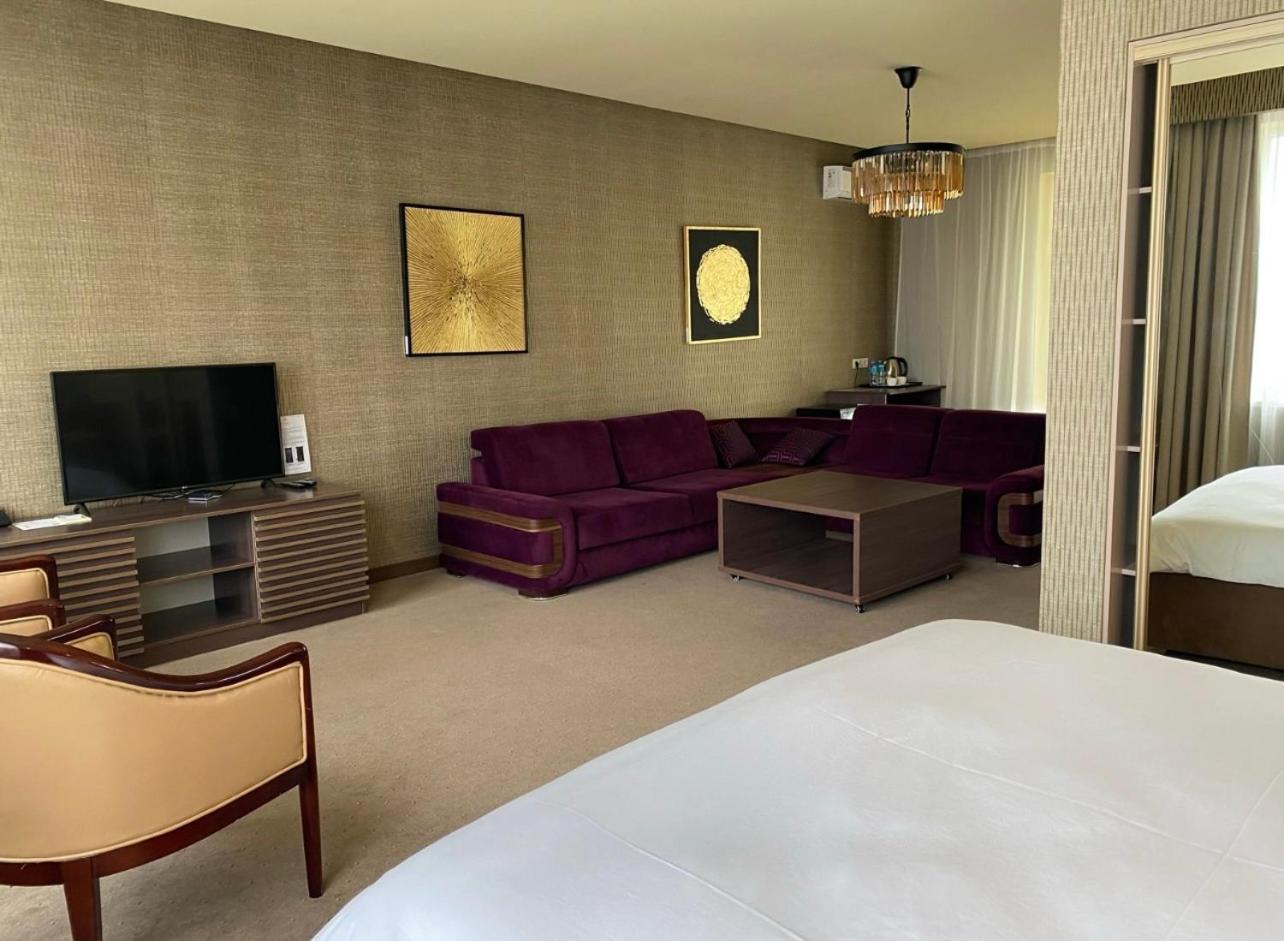 Barhat Hotel & Spa Taraz Dış mekan fotoğraf