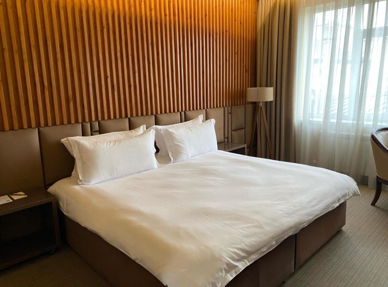 Barhat Hotel & Spa Taraz Dış mekan fotoğraf