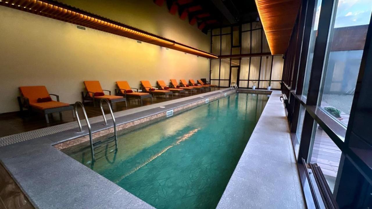 Barhat Hotel & Spa Taraz Dış mekan fotoğraf