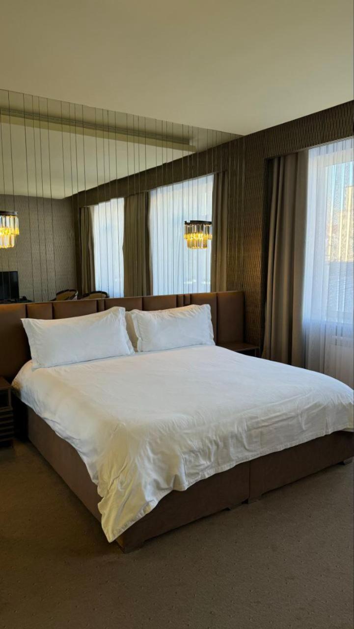 Barhat Hotel & Spa Taraz Dış mekan fotoğraf