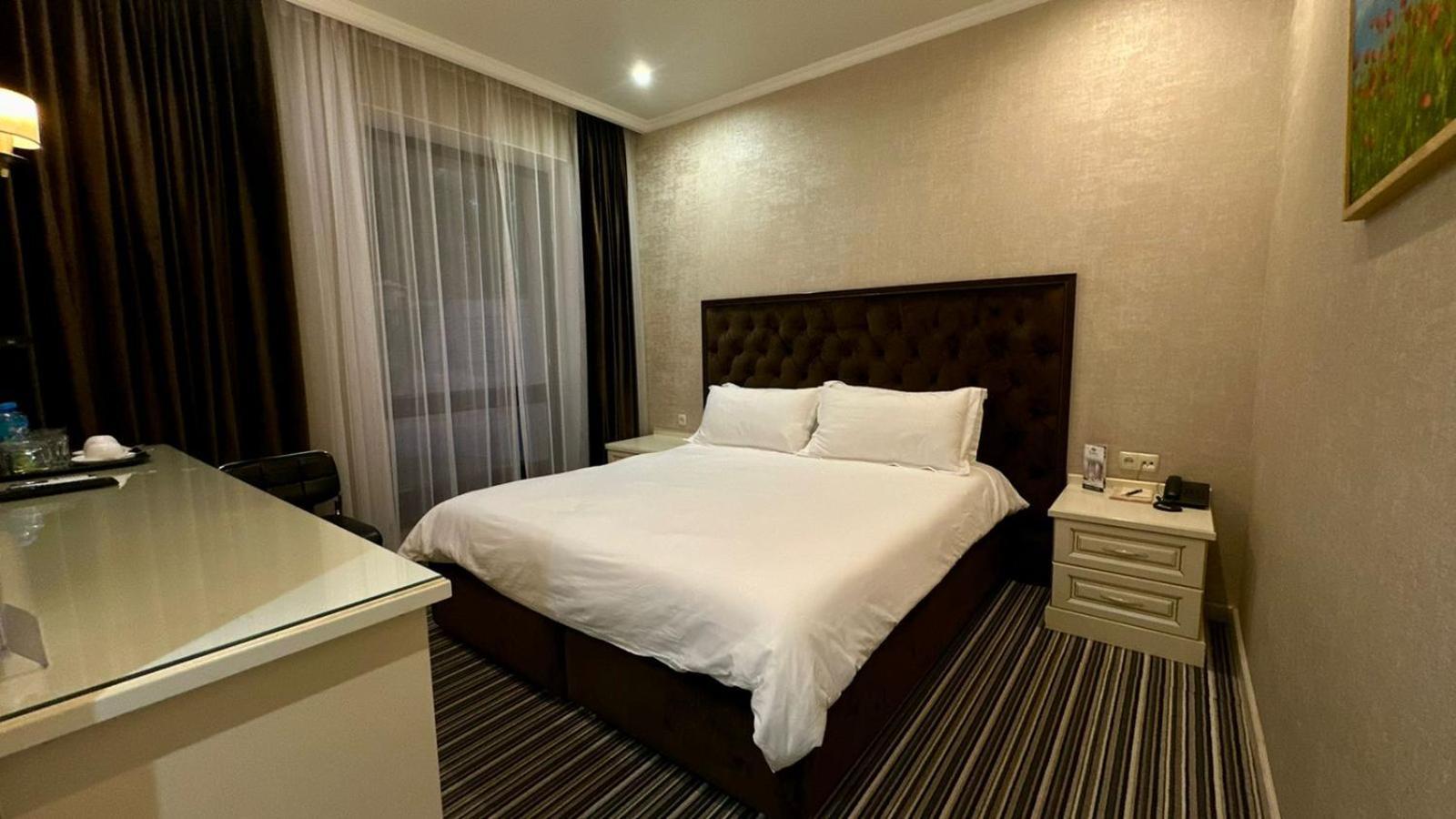 Barhat Hotel & Spa Taraz Dış mekan fotoğraf
