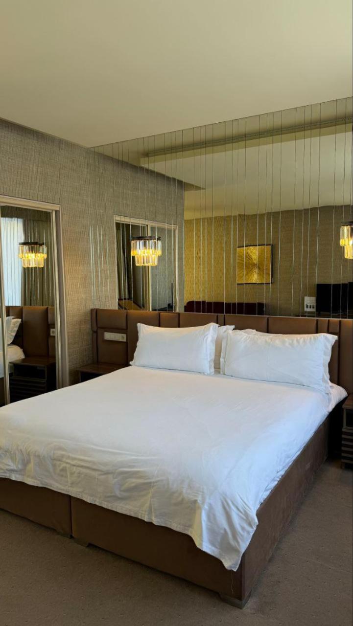 Barhat Hotel & Spa Taraz Dış mekan fotoğraf