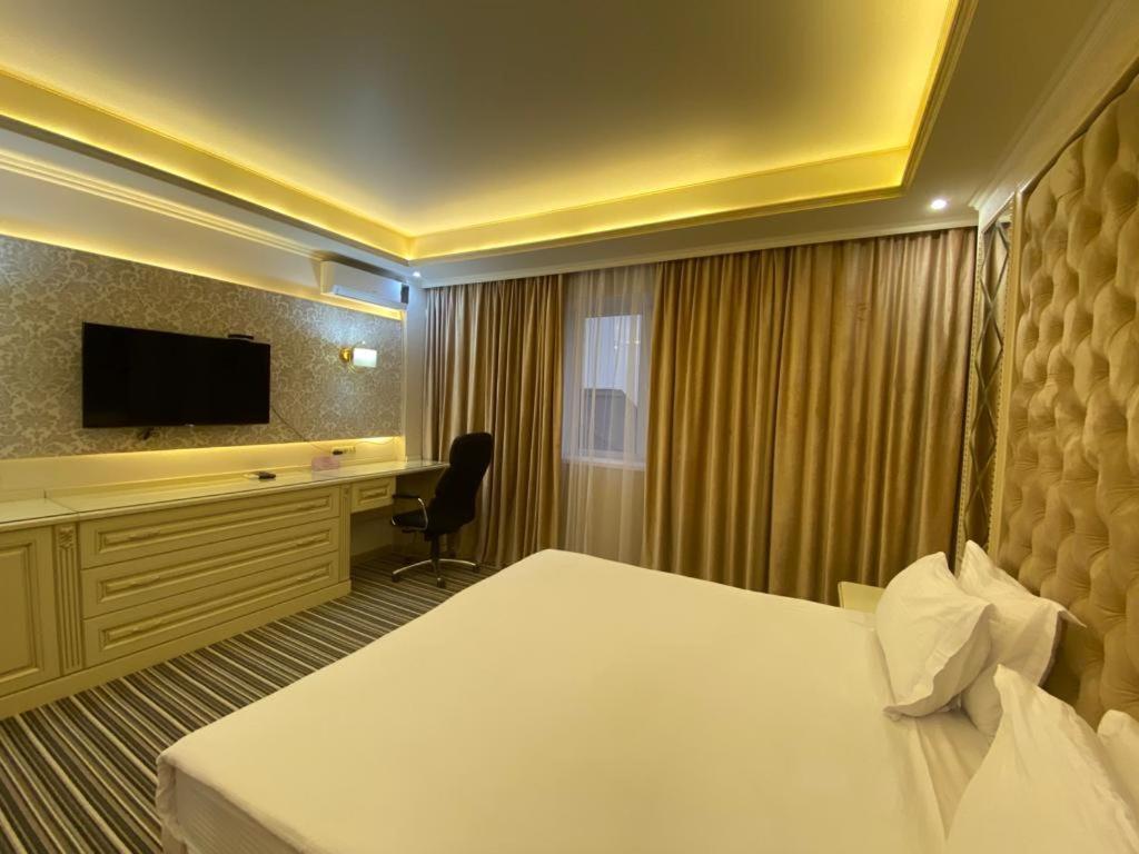 Barhat Hotel & Spa Taraz Dış mekan fotoğraf